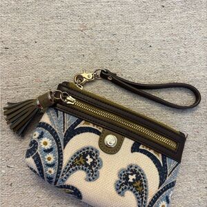 Spartina 449 Blue and Cream Wristlet Clutch